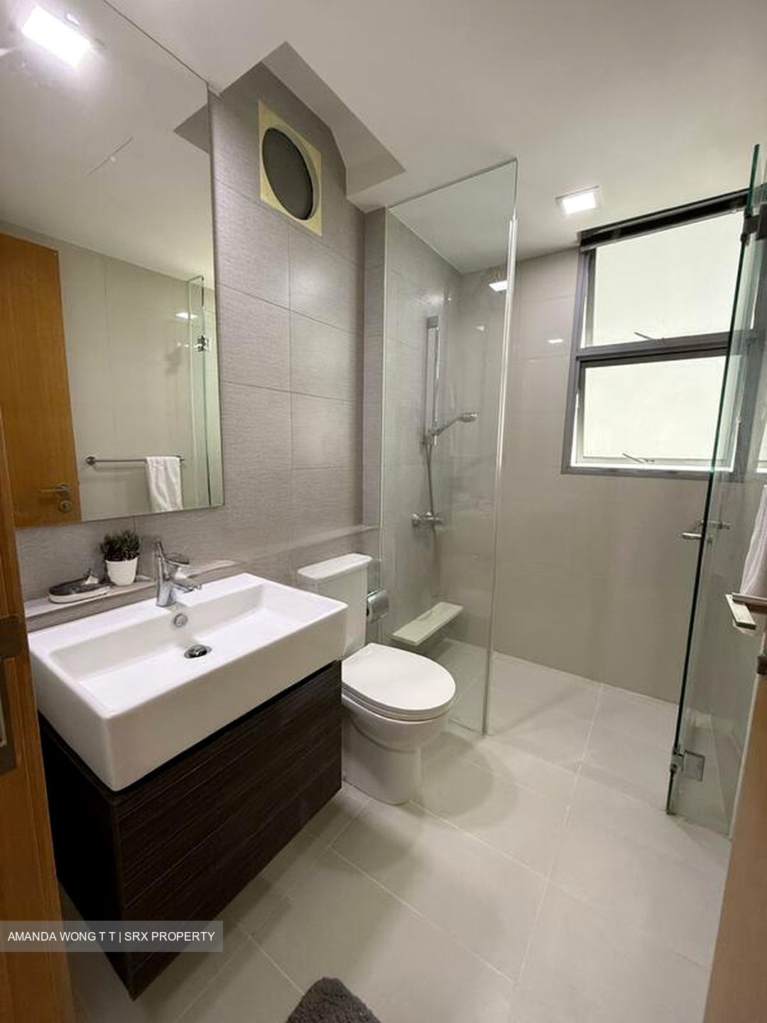 Prive (D19), Condominium #496140301